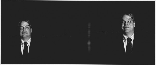 Philip Seymour Hoffman és a duplaexpó. A nagy Lebowski, 1998.