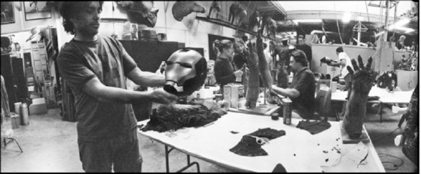 Robert Downey Jr. és a vasálarc. Vasember, 2008.